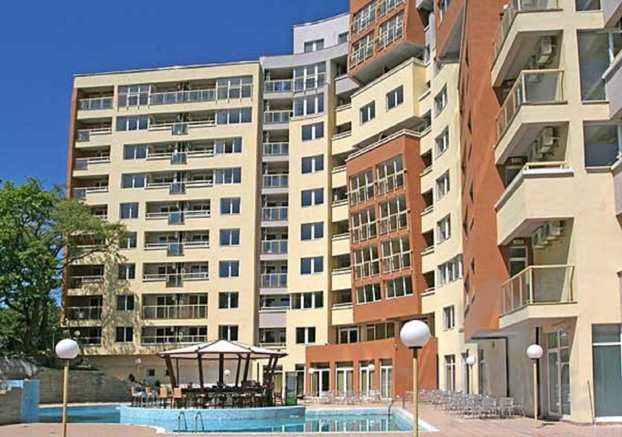 Nikeapark Apart Golden Sands Exterior photo